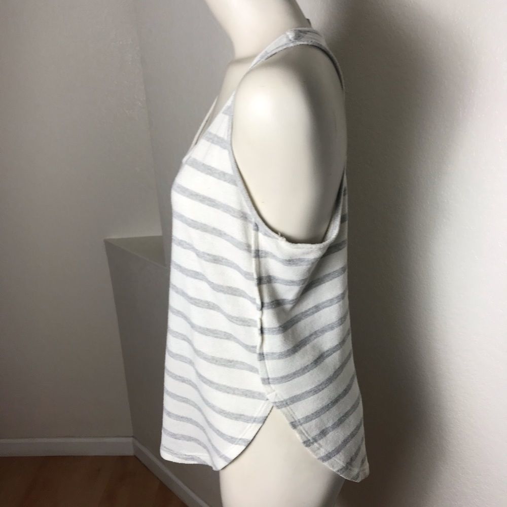 Color Thread Women’s Tank Athleisure M Racerback - Picture 3 of 8